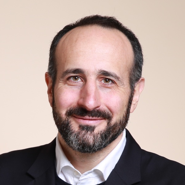 Portrait de Franck Debane, auteur de Passez en Mode Startup